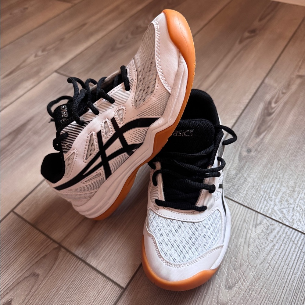 Asics Upcourt 5